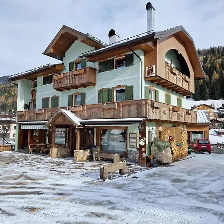Dolom Larice Padoladolomiti Διαμέρισμα Padola